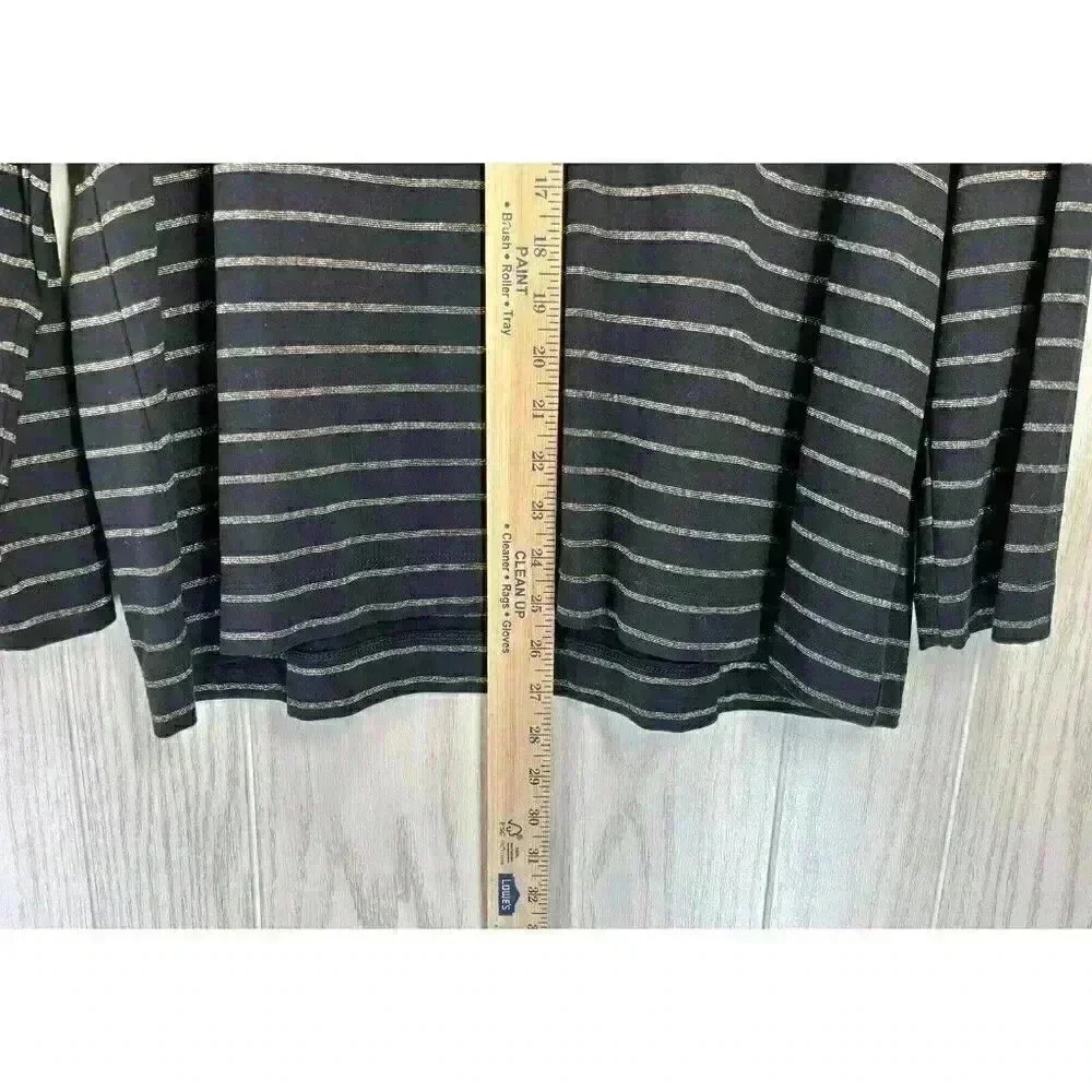 Chicos Top Sz 3/XL Black Gold Metallic Stripe Long-Sleeve Round Neck Layering